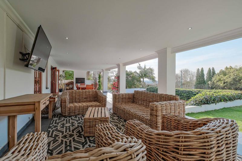 7 Bedroom Property for Sale in Moreleta Park Gauteng