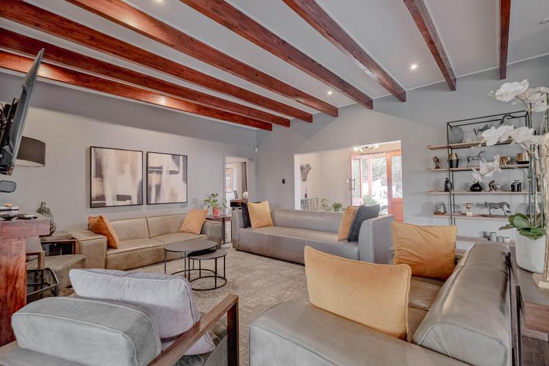 7 Bedroom Property for Sale in Moreleta Park Gauteng