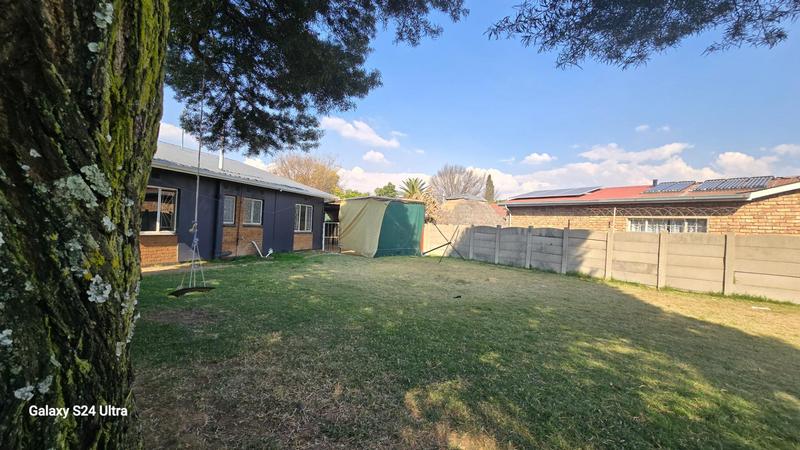 To Let 3 Bedroom Property for Rent in Van Dyk Park Gauteng