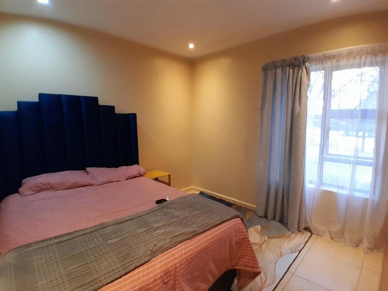 To Let 2 Bedroom Property for Rent in Rooihuiskraal North Gauteng