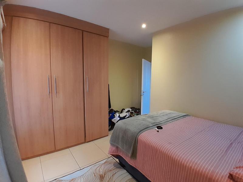 To Let 2 Bedroom Property for Rent in Rooihuiskraal North Gauteng