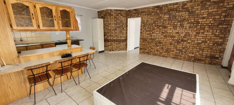 4 Bedroom Property for Sale in Brackenhurst Gauteng