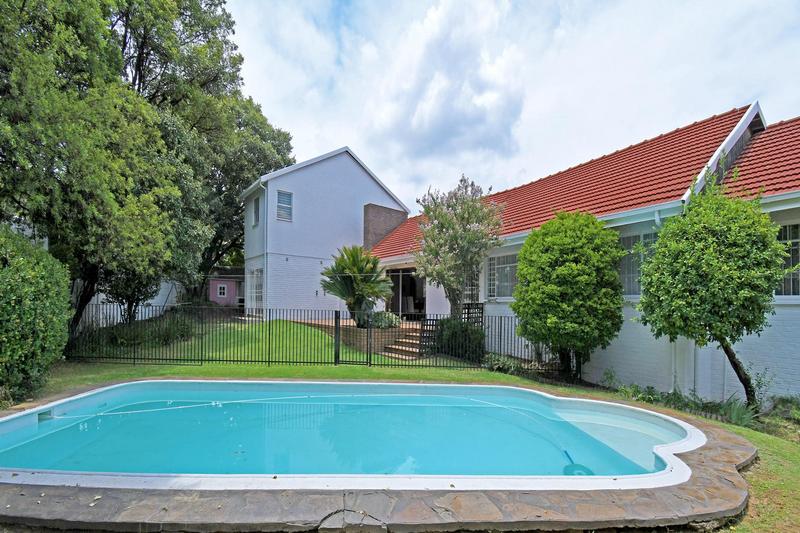 To Let 5 Bedroom Property for Rent in Parkmore Gauteng