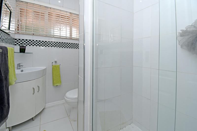 To Let 5 Bedroom Property for Rent in Parkmore Gauteng