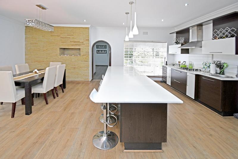 To Let 5 Bedroom Property for Rent in Parkmore Gauteng