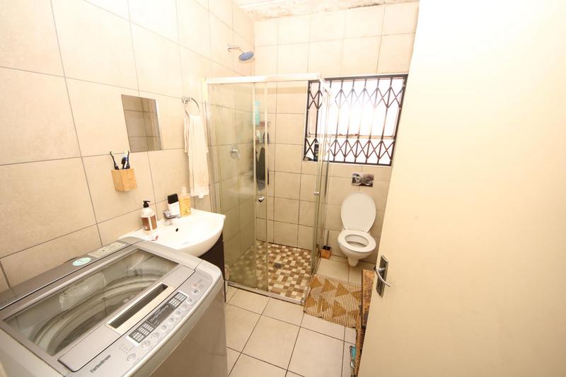 2 Bedroom Property for Sale in Buccleuch Gauteng