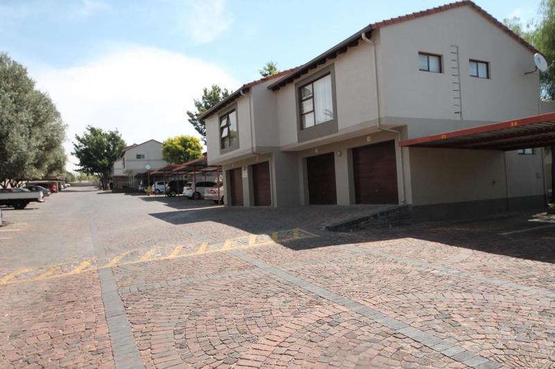 2 Bedroom Property for Sale in Paulshof Gauteng