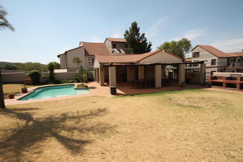 2 Bedroom Property for Sale in Paulshof Gauteng