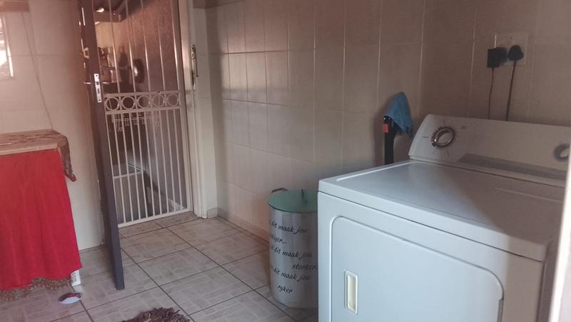 3 Bedroom Property for Sale in Greenhills Gauteng