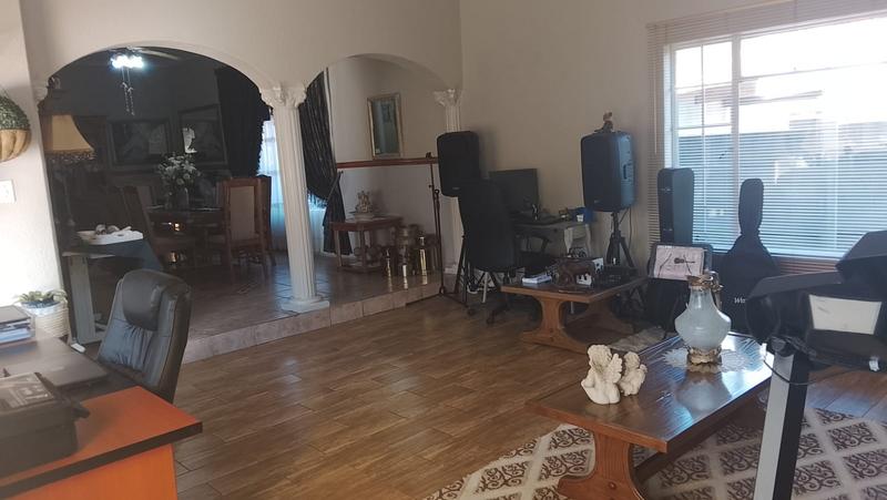 3 Bedroom Property for Sale in Greenhills Gauteng