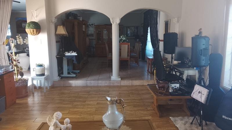 3 Bedroom Property for Sale in Greenhills Gauteng