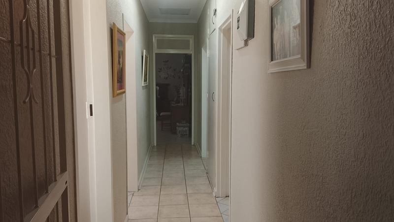 3 Bedroom Property for Sale in Greenhills Gauteng