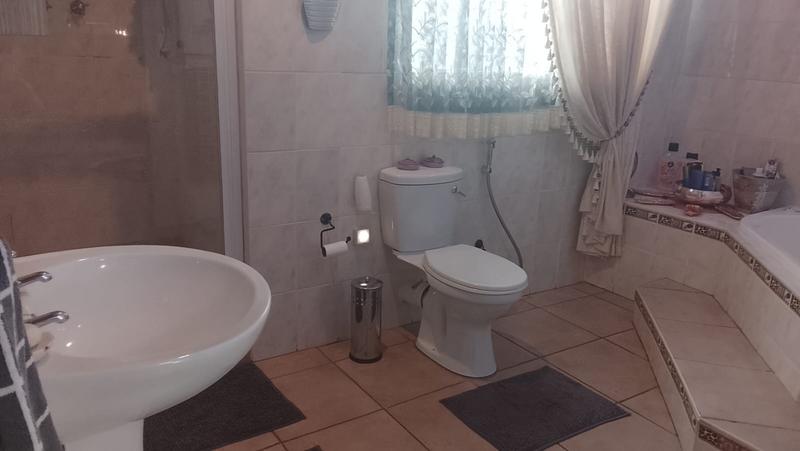 3 Bedroom Property for Sale in Greenhills Gauteng