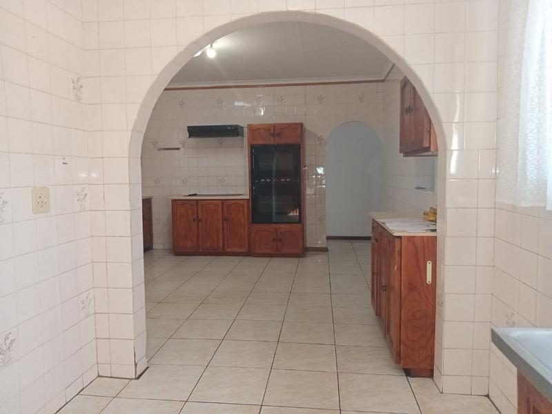 3 Bedroom Property for Sale in Helikonpark Gauteng