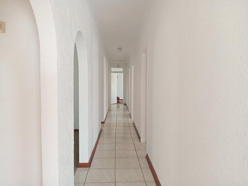 3 Bedroom Property for Sale in Helikonpark Gauteng