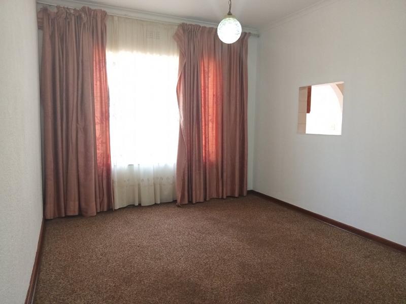 3 Bedroom Property for Sale in Helikonpark Gauteng