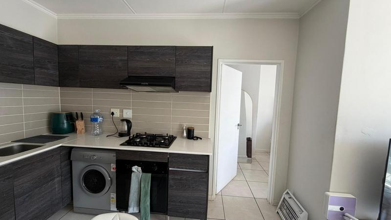 To Let 1 Bedroom Property for Rent in Petervale Gauteng