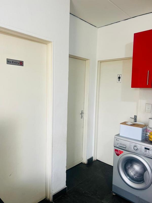 2 Bedroom Property for Sale in Fleurhof Gauteng