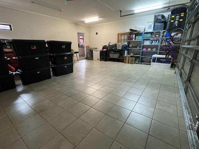 To Let 3 Bedroom Property for Rent in Eldoraigne Gauteng