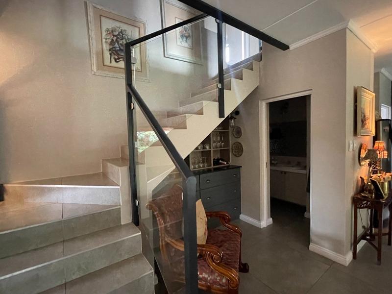 To Let 3 Bedroom Property for Rent in Eldoraigne Gauteng