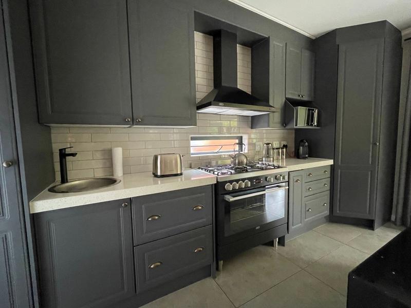 To Let 3 Bedroom Property for Rent in Eldoraigne Gauteng