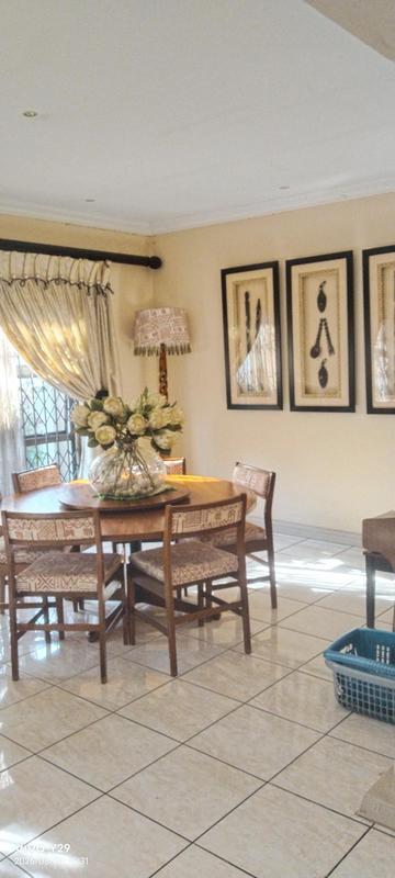 To Let 4 Bedroom Property for Rent in Glen Marais Gauteng