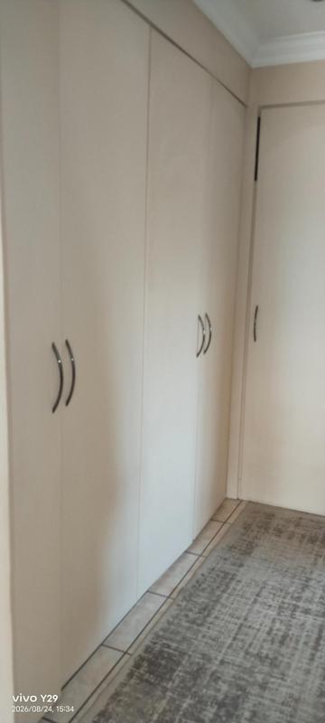 To Let 4 Bedroom Property for Rent in Glen Marais Gauteng