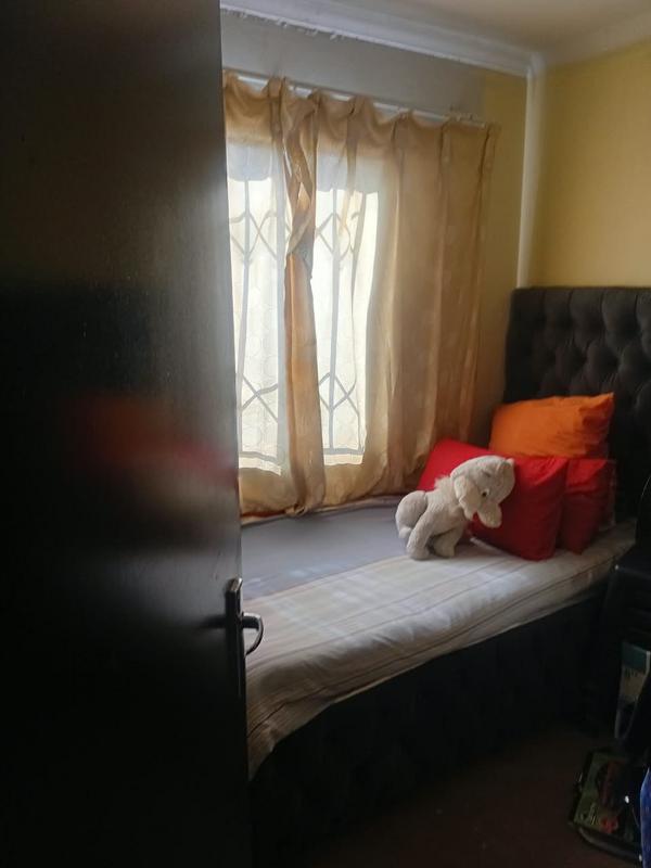 To Let 2 Bedroom Property for Rent in Lufhereng Gauteng