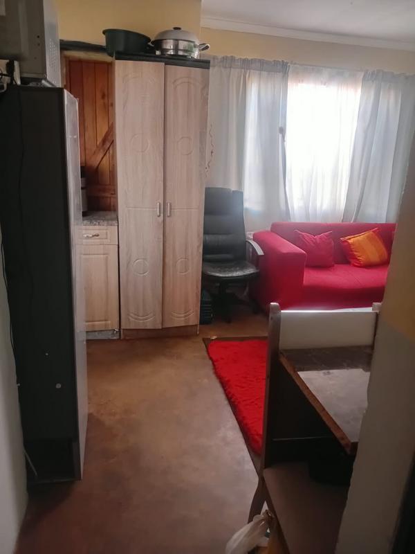 To Let 2 Bedroom Property for Rent in Lufhereng Gauteng