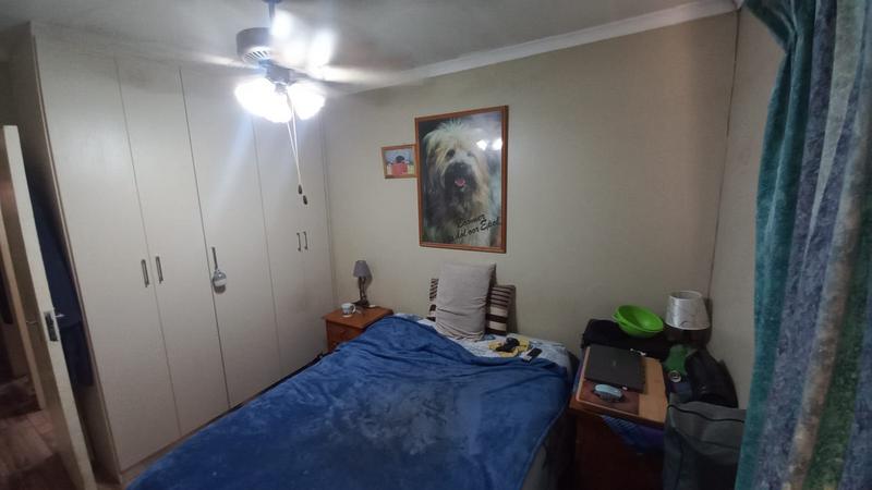 To Let 3 Bedroom Property for Rent in Danville Gauteng