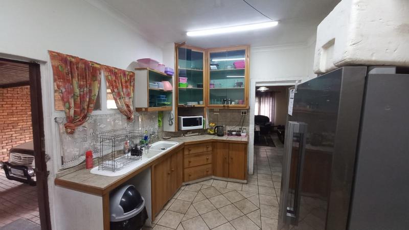 5 Bedroom Property for Sale in Pretoria Gardens Gauteng