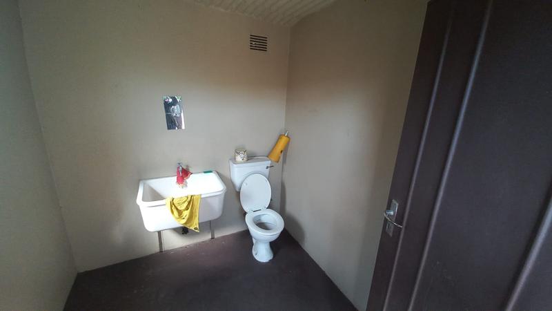 5 Bedroom Property for Sale in Pretoria Gardens Gauteng