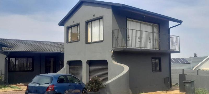 4 Bedroom Property for Sale in Naturena Gauteng