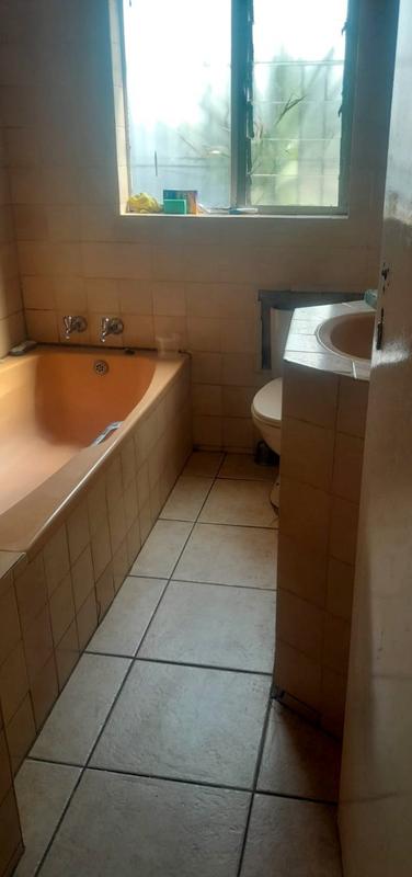 4 Bedroom Property for Sale in Naturena Gauteng