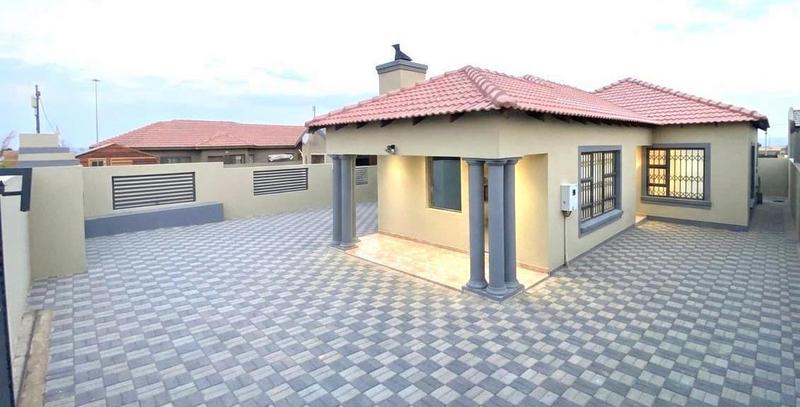 3 Bedroom Property for Sale in Toekomsrus Gauteng