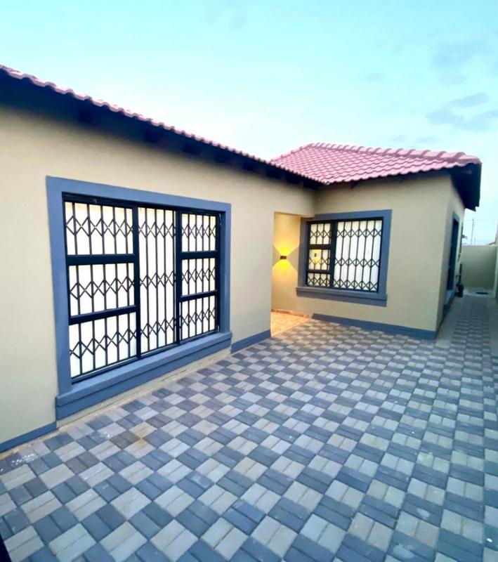 3 Bedroom Property for Sale in Toekomsrus Gauteng