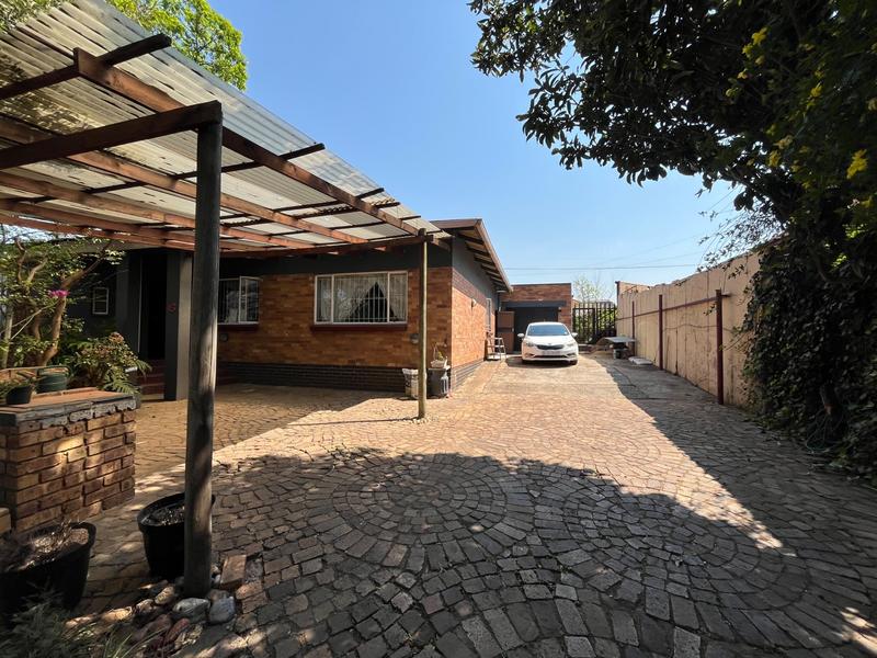 3 Bedroom Property for Sale in Elsburg Gauteng