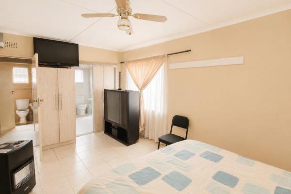 3 Bedroom Property for Sale in Klopperpark Gauteng