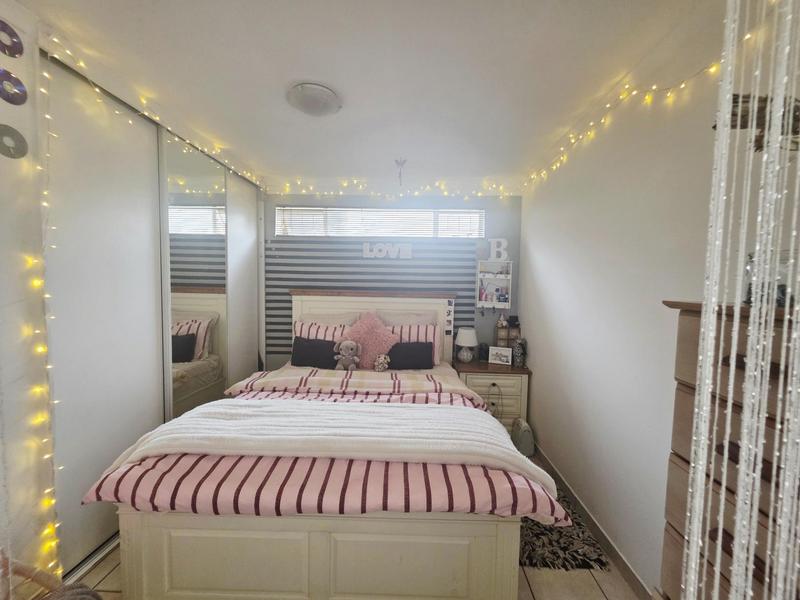 3 Bedroom Property for Sale in Rhodesfield Gauteng