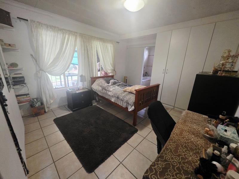 3 Bedroom Property for Sale in Rhodesfield Gauteng