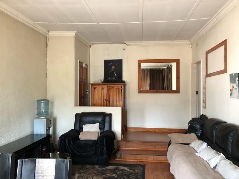 5 Bedroom Property for Sale in Rhodesfield Gauteng