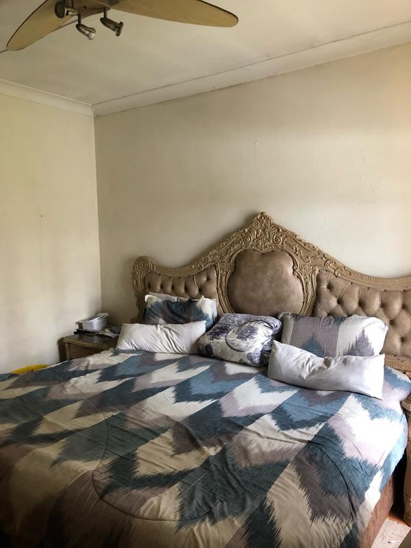 5 Bedroom Property for Sale in Rhodesfield Gauteng
