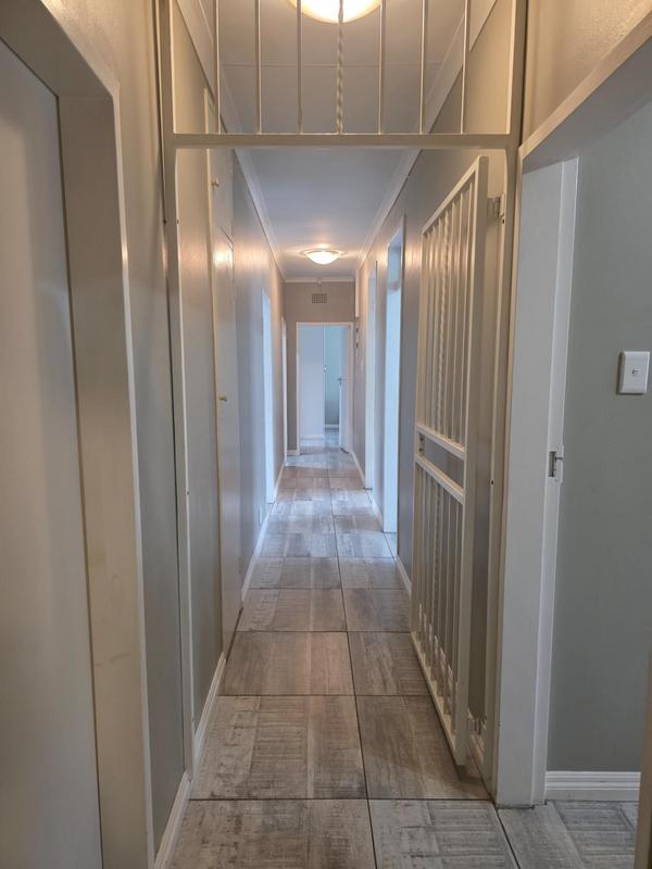 5 Bedroom Property for Sale in Terenure Gauteng