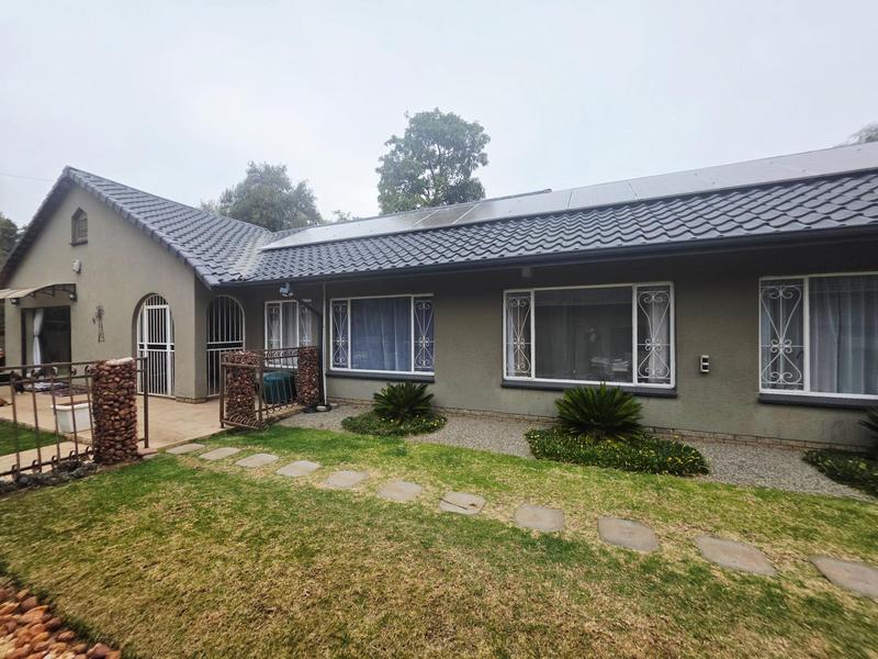 5 Bedroom Property for Sale in Terenure Gauteng