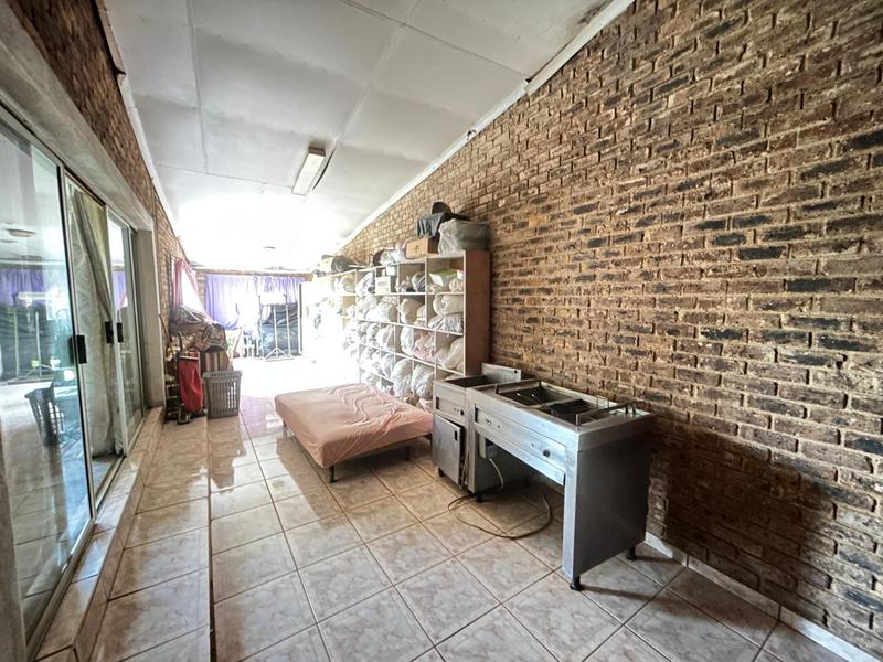 4 Bedroom Property for Sale in Bakerton Gauteng