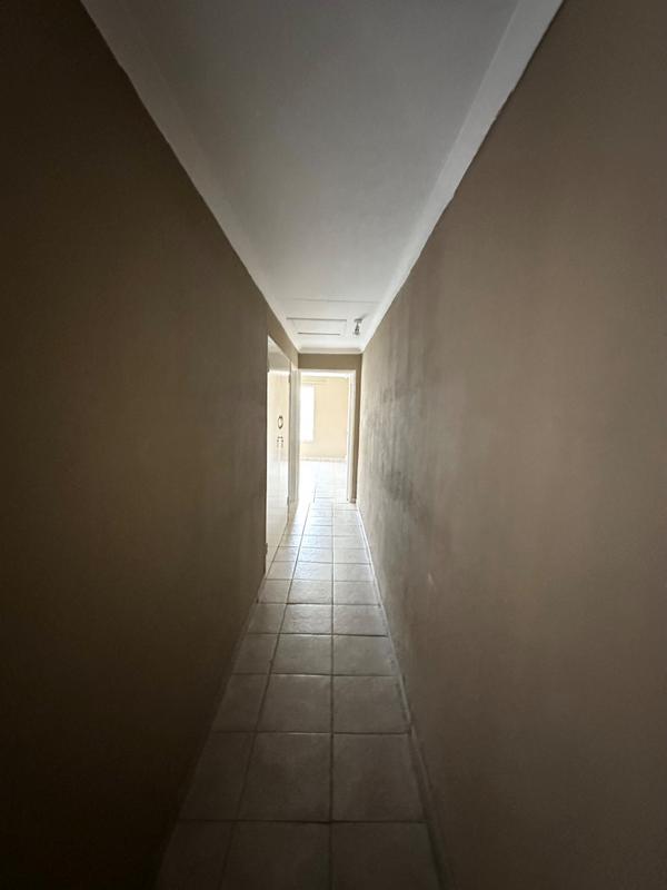 5 Bedroom Property for Sale in Selcourt Gauteng