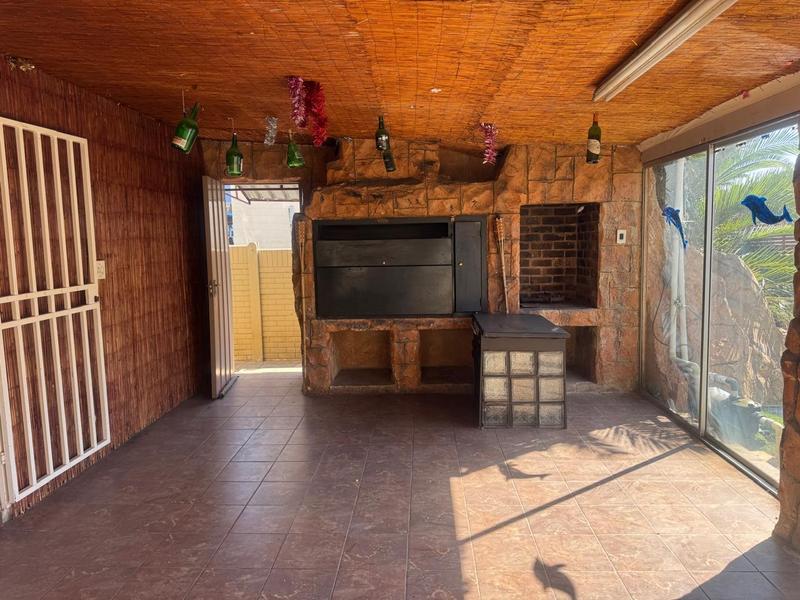 4 Bedroom Property for Sale in The Hill Gauteng