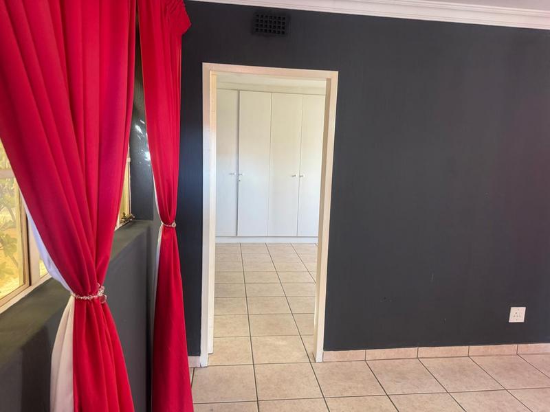 4 Bedroom Property for Sale in The Hill Gauteng