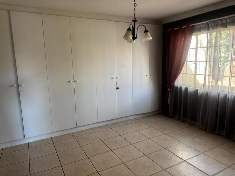 4 Bedroom Property for Sale in The Hill Gauteng