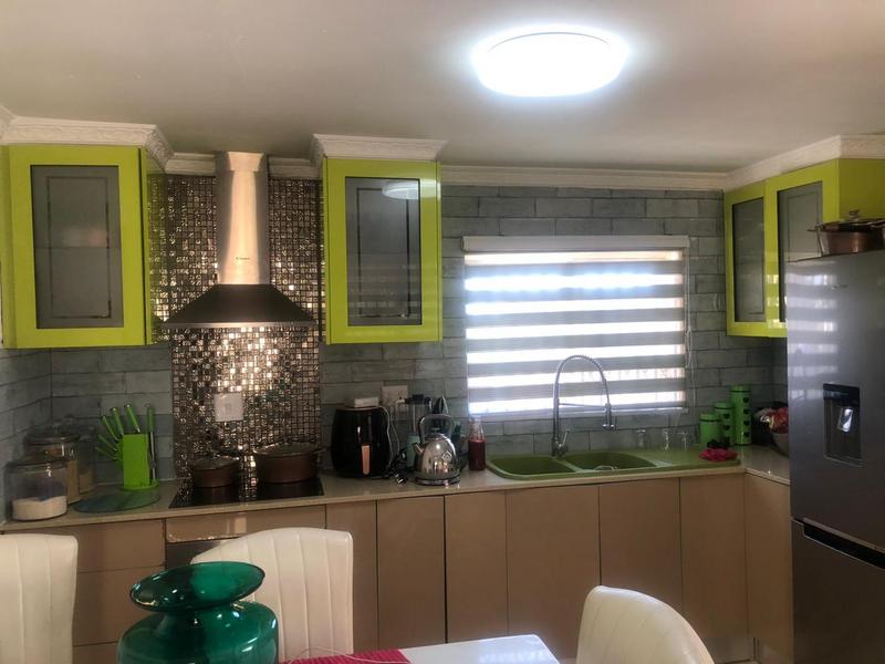 1 Bedroom Property for Sale in Bram Fischerville Gauteng
